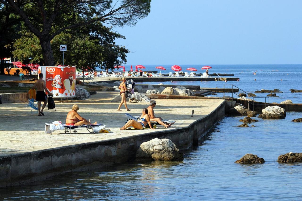 Apartment Umag 6992A Buitenkant foto