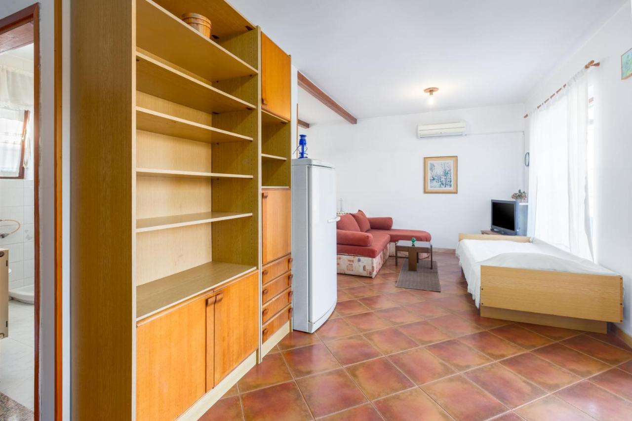Apartment Umag 6992A Buitenkant foto