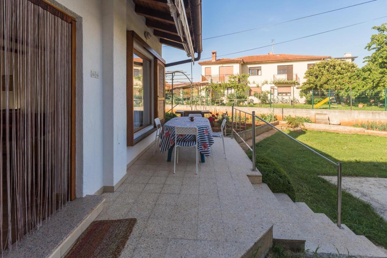 Apartment Umag 6992A Buitenkant foto